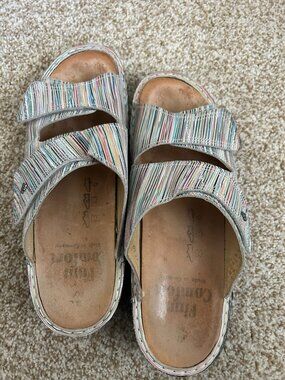 Finn Comfort Women's Slides